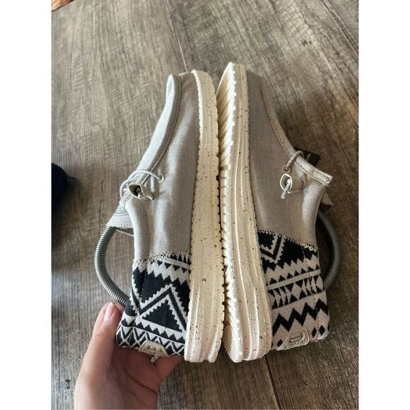 NWT Hey Dude Wally Funk Jacquard M9 W11 - Picture 5 of 8